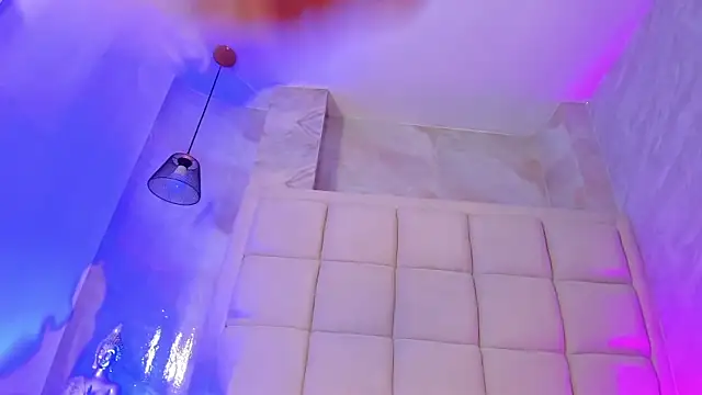 andymiller  online show from December 22, 1:44 pm