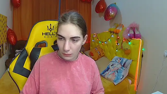 Snapshot of NikaStark_ chatting on March 17, 10:19 pm NikaStark online show from March 17, 10:19 pm