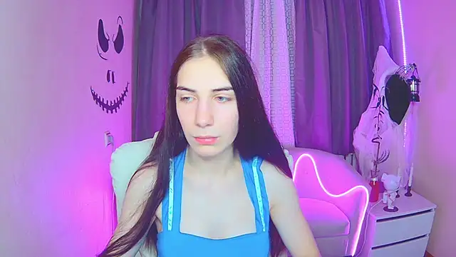 Snapshot of NikaStark_ chatting on November 4, 7:50 pm NikaStark online show from November 4, 7:50 pm