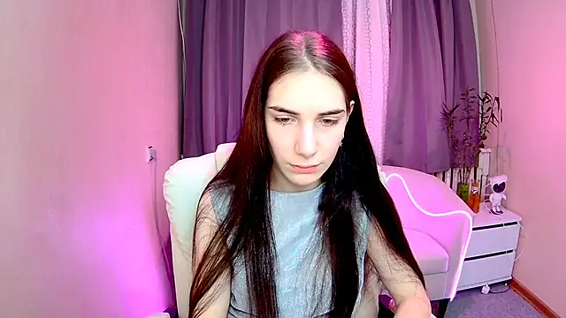 Snapshot of NikaStark_ chatting on November 19, 7:36 pm NikaStark online show from November 19, 7:36 pm