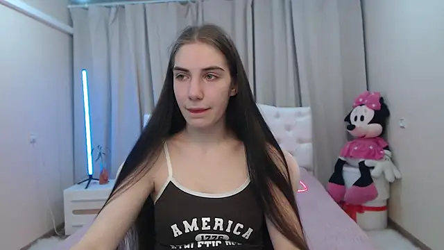Snapshot of NikaStark_ chatting on May 3, 6:33 pm NikaStark online show from May 3, 6:33 pm