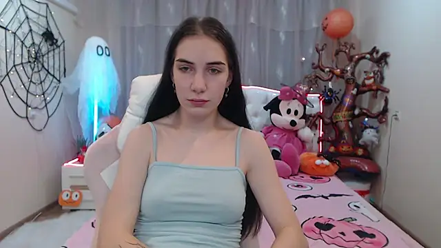 Snapshot of NikaStark_ chatting on October 30, 7:33 pm NikaStark online show from October 30, 7:33 pm