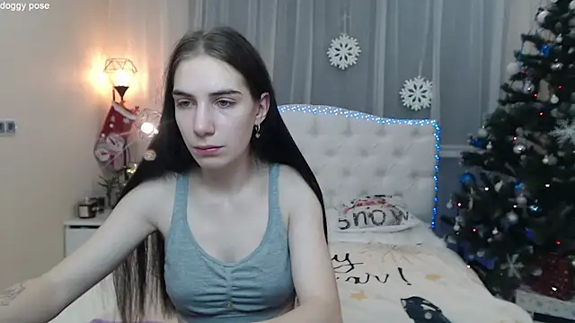 Snapshot of NikaStark_ chatting on December 3, 7:24 pm NikaStark online show from December 3, 7:24 pm