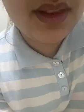 yassminsexy22 online show from March 1, 8:20 pm