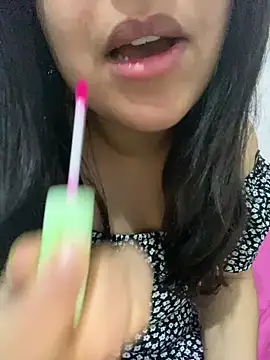 yassminsexy22 online show from January 7, 3:44 pm