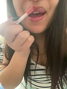 yassminsexy22 online show from February 4, 1:38 pm