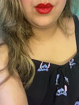 yassminsexy22 online show from April 4, 8:04 pm