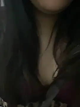 yassminsexy22 online show from February 22, 9:59 pm