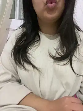 yassminsexy22 online show from January 11, 8:10 pm