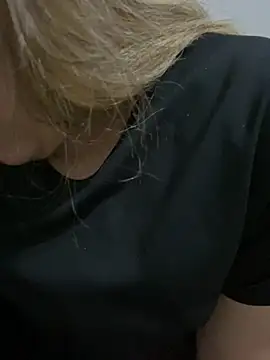 yassminsexy22 online show from February 1, 8:29 pm