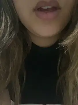 yassminsexy22 online show from March 26, 9:24 pm