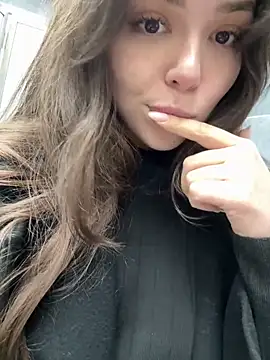 pantyless online show from April 1, 11:34 pm