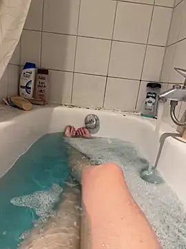 Michaela1222 online show from November 6, 9:52 pm