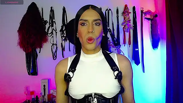 Snapshot of akinoro_ chatting on November 14, 7:50 pm akinoro online show from November 14, 7:50 pm