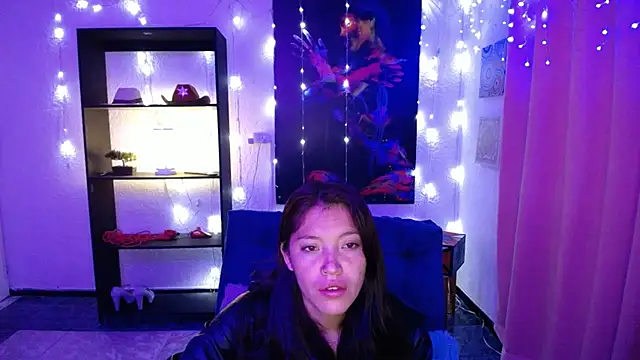Snapshot of Sian__1 chatting on January 18, 11:43 am Sian 1 online show from January 18, 11:43 am