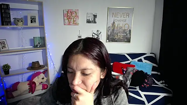 Snapshot of Sian__1 chatting on December 19, 12:34 pm Sian 1 online show from December 19, 12:34 pm