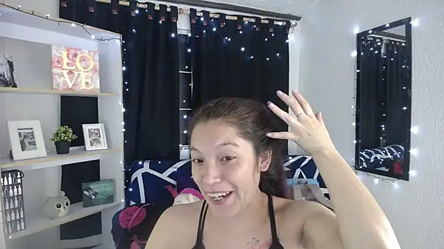 Snapshot of Sian__1 chatting on February 28, 7:25 pm Sian 1 online show from February 28, 7:25 pm