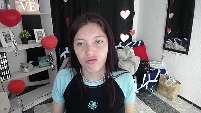 Snapshot of Sian__1 chatting on February 19, 7:05 pm Sian 1 online show from February 19, 7:05 pm
