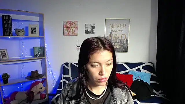 Snapshot of Sian__1 chatting on December 18, 12:29 pm Sian 1 online show from December 18, 12:29 pm