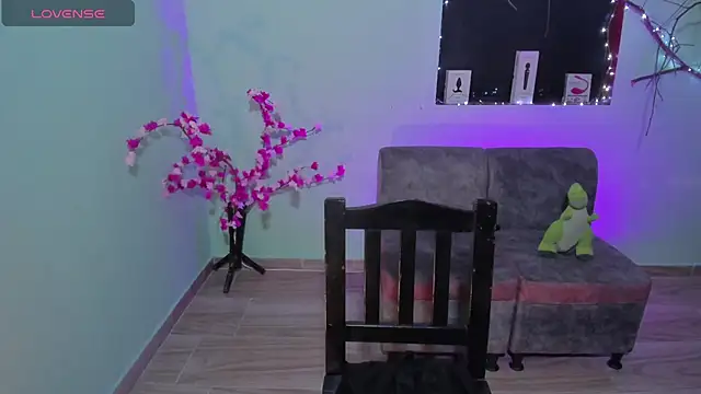 CamilaHarperr  online show from December 4, 10:36 am