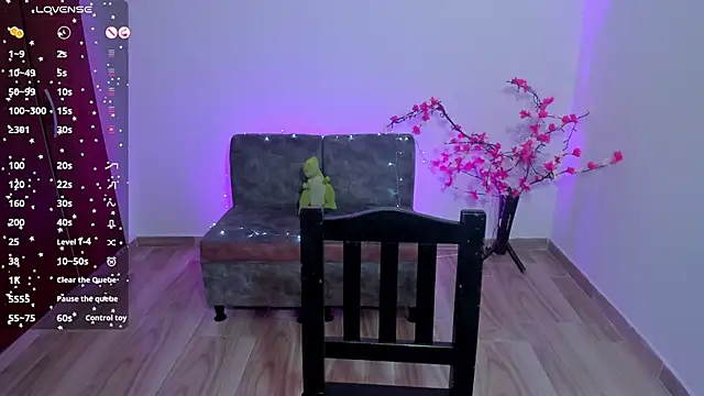 CamilaHarperr  online show from January 9, 11:33 pm