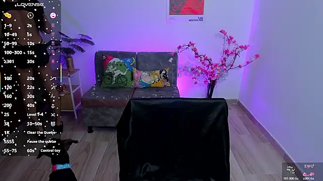 Snapshot of CamilaHarperr_ chatting on June 18, 2:32 am CamilaHarperr online show from June 18, 2:32 am