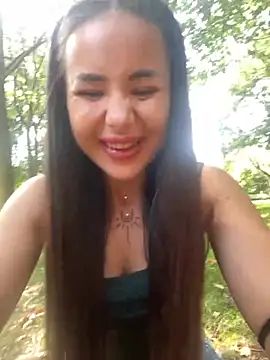 Snapshot of beautydiamond chatting on September 9, 10:14 am beautydiamond online show from September 9, 10:14 am