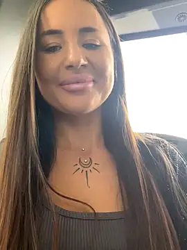 Snapshot of beautydiamond chatting on September 25, 9:26 am beautydiamond online show from September 25, 9:26 am