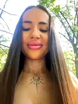 Snapshot of beautydiamond chatting on September 21, 8:41 am beautydiamond online show from September 21, 8:41 am