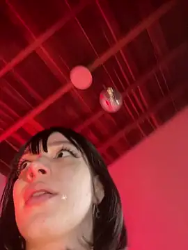 sweeet peach online show from March 16, 2:52 am