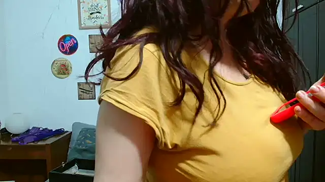 catalinamommyx online show from April 11, 1:02 am