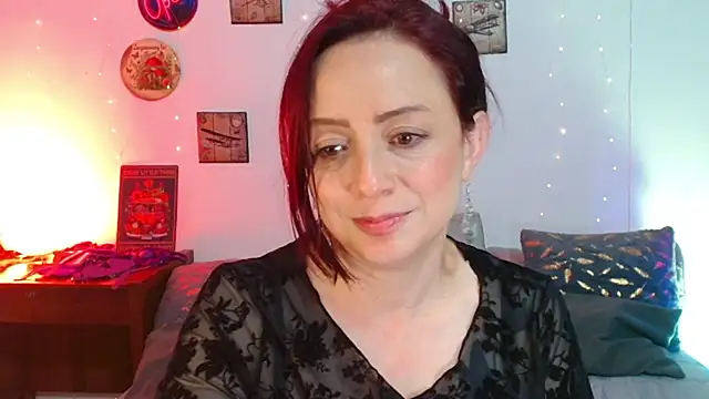 catalinamommyx online show from March 2, 5:08 am