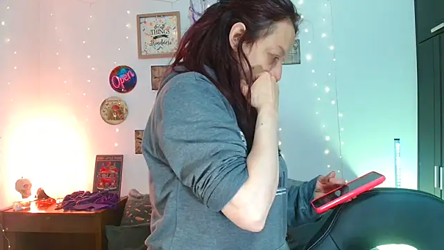 catalinamommyx online show from March 18, 10:54 pm