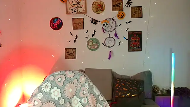 catalinamommyx online show from November 2, 11:43 pm