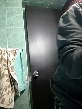 catalinamommyx online show from October 13, 1:07 am