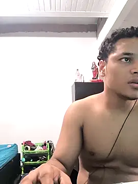 Snapshot of Ferneyv23 chatting on October 8, 12:28 pm Ferneyv23 online show from October 8, 12:28 pm