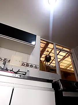 Bonny Klote online show from February 19, 3:09 pm