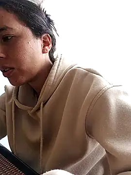 Bonny Klote online show from February 21, 5:15 pm