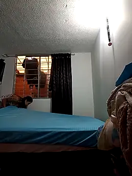 Bonny Klote online show from December 2, 5:47 pm