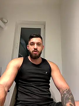 LoveIsBlind  online show from December 4, 2:25 am