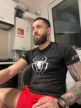 Snapshot of LoveIsBlind_ chatting on October 27, 7:37 pm LoveIsBlind online show from October 27, 7:37 pm