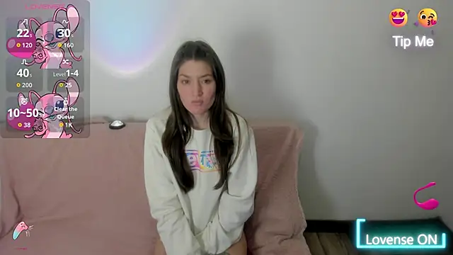 Snapshot of Tesa_cute chatting on October 15, 10:40 pm Tesa cute online show from October 15, 10:40 pm