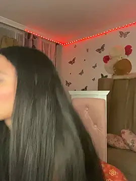 Snapshot of lina_pink chatting on January 17, 3:45 am lina pink online show from January 17, 3:45 am