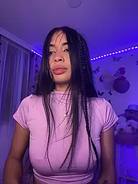 Snapshot of lina_pink chatting on December 29, 5:53 am lina pink online show from December 29, 5:53 am