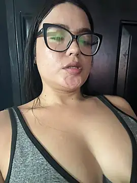 Snapshot of Karla-sexy01 chatting on February 25, 2:47 am Karla-sexy01 online show from February 25, 2:47 am