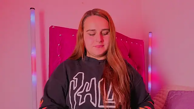 evy orange1 online show from November 17, 4:05 am