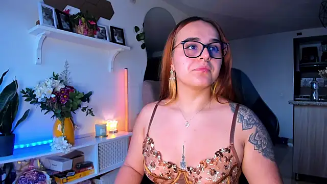 evy orange1 online show from March 4, 11:18 am