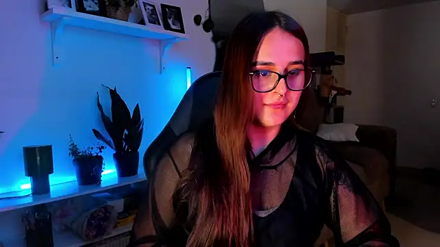 evy orange1 online show from March 25, 12:11 am