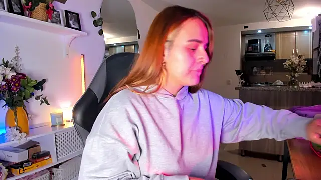 evy orange1 online show from March 5, 12:07 am