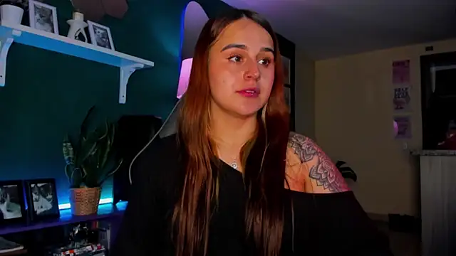 evy orange1 online show from May 11, 1:07 am